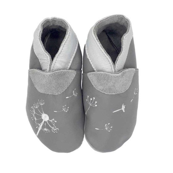 Babies and children soft leather slippers Gone with the Wind